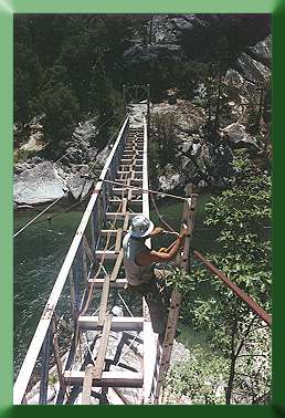 Adjusting suspender location on mainline.