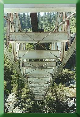 The finished truss from below.
